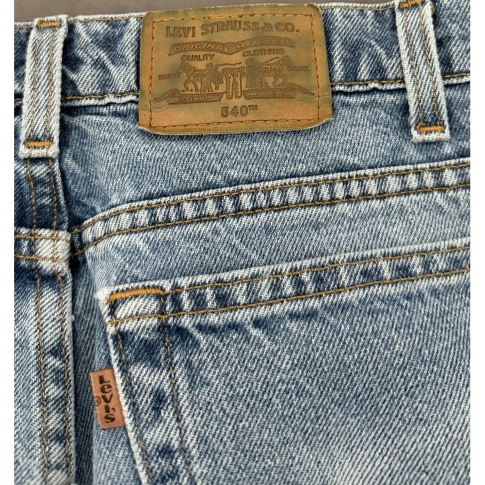 Levi's 540 Jeans Mens 33x30 Blue Relaxed Fit Straight Levi Strauss Signature VGT - Picture 12 of 12
